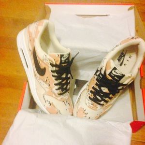 Nike Air Max 1 Premium Camouflage size 11